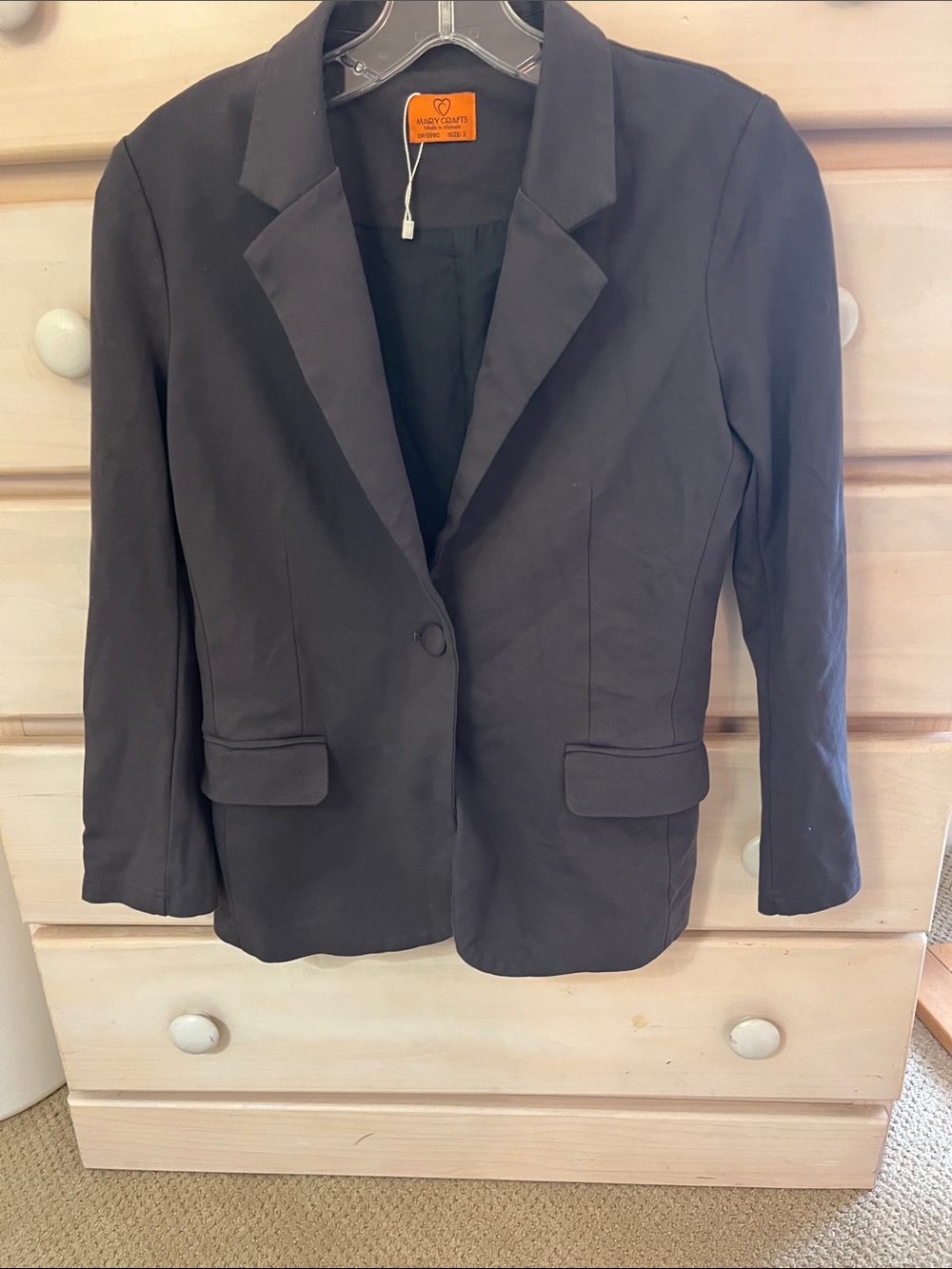 Women’s Single-Button Blazer